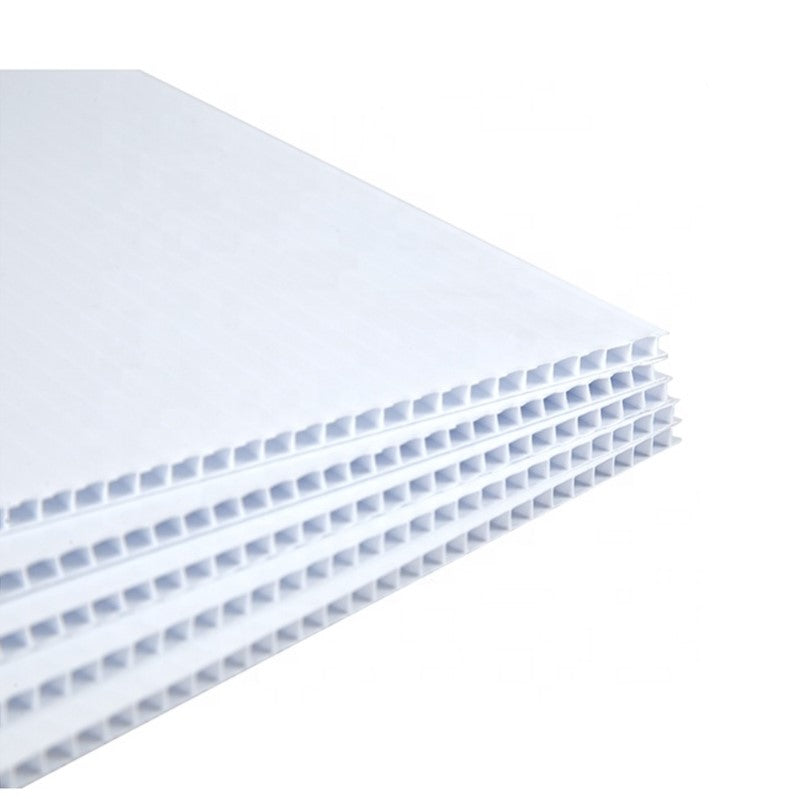 LAMINA DE COROPLAS BLANCA DE 10MM, 1.22 X 2.44MTS